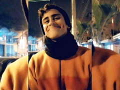 Venezuelan puts my kiss very straight