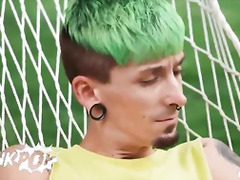 Twink Pop - Slim Cute Guy Charly Willinsky Gets Surprised By Muscular Bo Sinn's Massive Cock