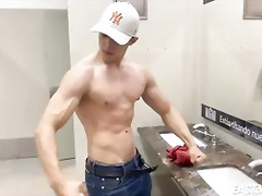 Exclusive - What happened in Colombia?