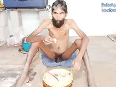 Rajeshplayboy993 eating big size apple by cutting slices